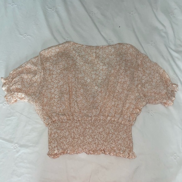 Top - Picture 2 of 4